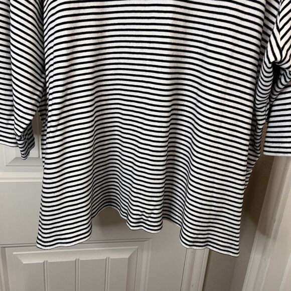 Quacker Factory Shirt Womens Size 2X Bumble Bee Embroidered Black White Striped - Picture 9 of 10